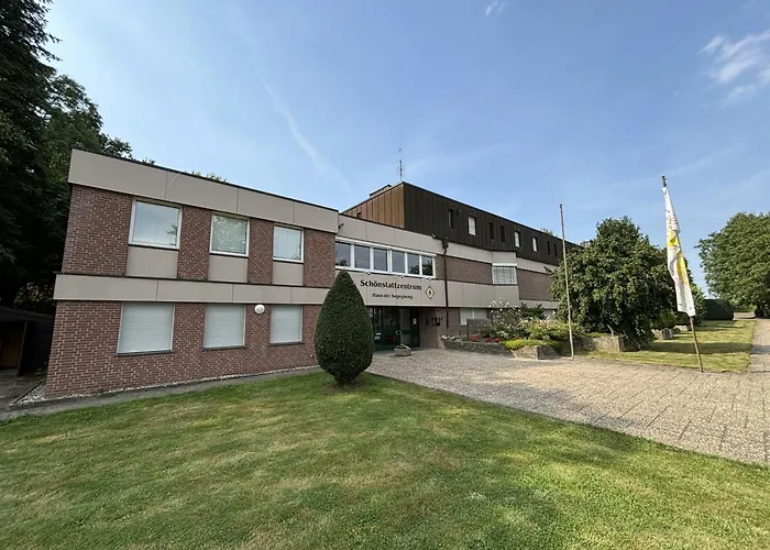 Haus Der Begegnung - Schoenstattzentrum Im Bistum Aachen Hotel *